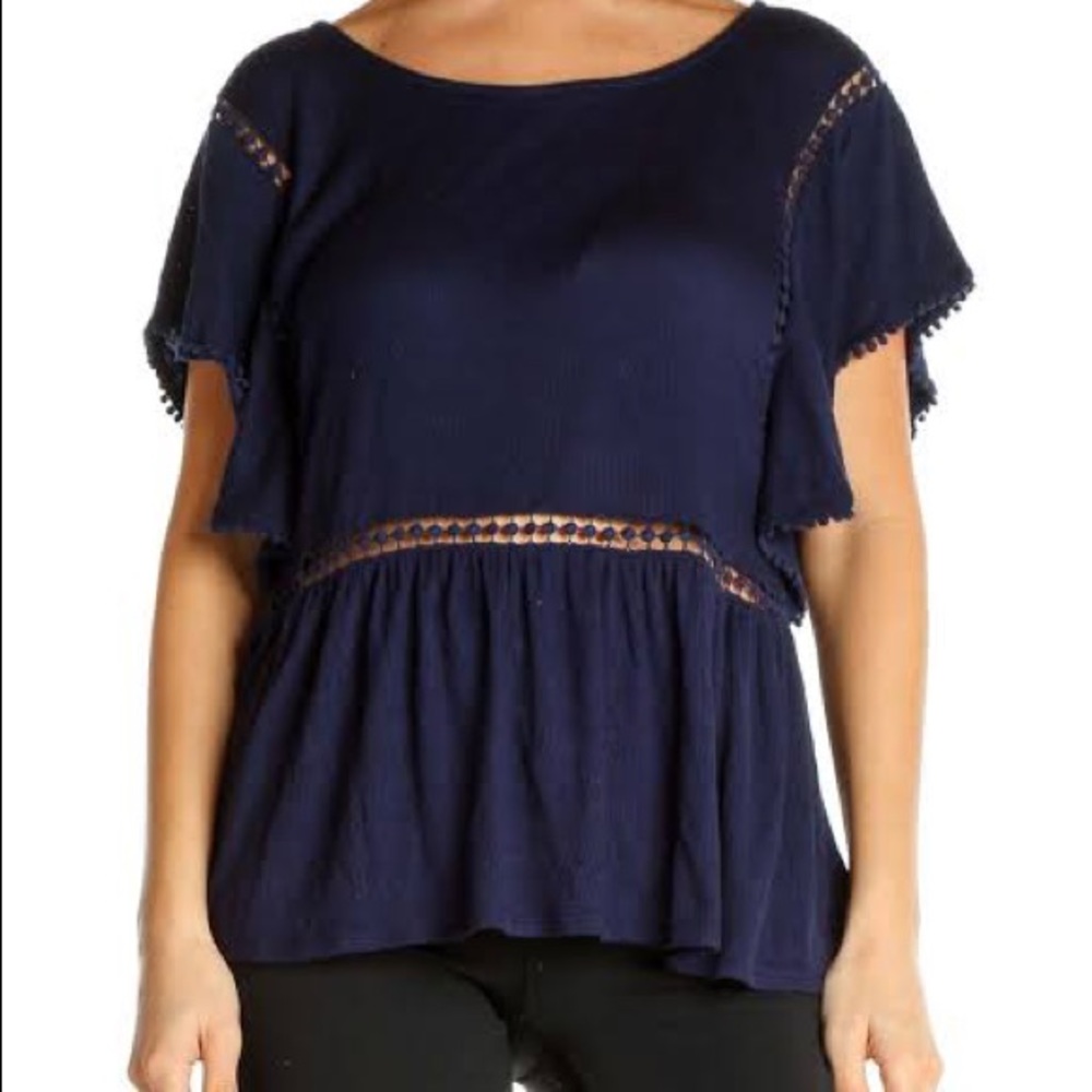Comfy and cute On The Road top L